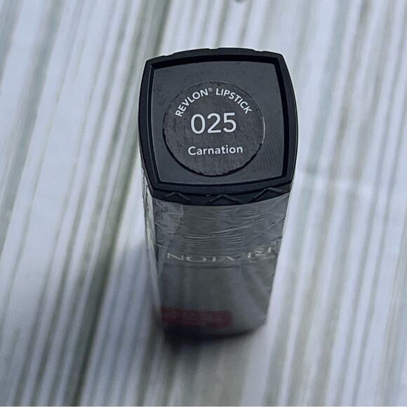 Revlon Makeup Beauty Lipstick Carnation 025 - Picture 6 of 8